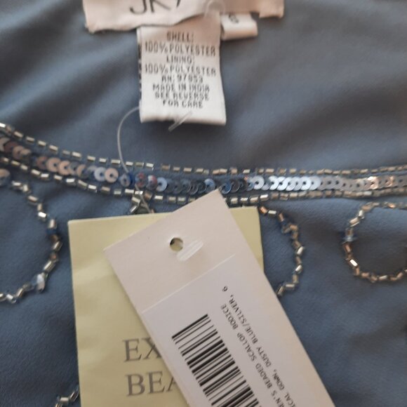 J Kara Women’s Boad Neck Asymmetrical Beaded Dress - Picture 5 of 6